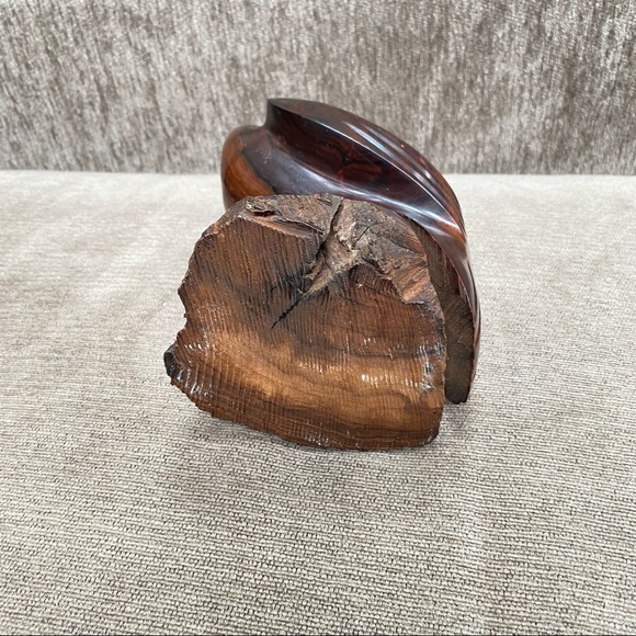 Hand Carved Wooden Ironwood HAWK FALCON Bird of Prey - Picture 7 of 7